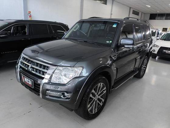 MITSUBISHI PAJERO FULL 3.2 HPE 4X4 16V TURBO INTERCOOLER DIESEL 4P AUTOMÁTICO